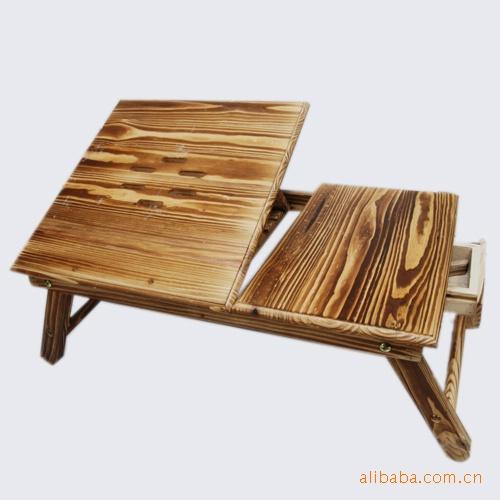 我公司主要生产和销售产品有:竹木电脑桌,衣架(卡通,伸缩,挂钩,)